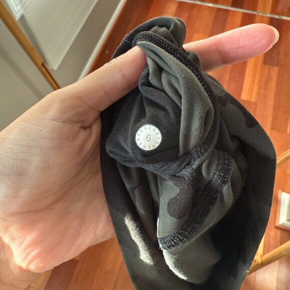 Lululemon | Align Camo Leggings | Size 6 - Picture 7 of 8